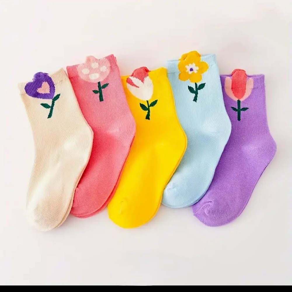 Girl's Cute Floral Sock- 5Pairs - Picture 2 of 6